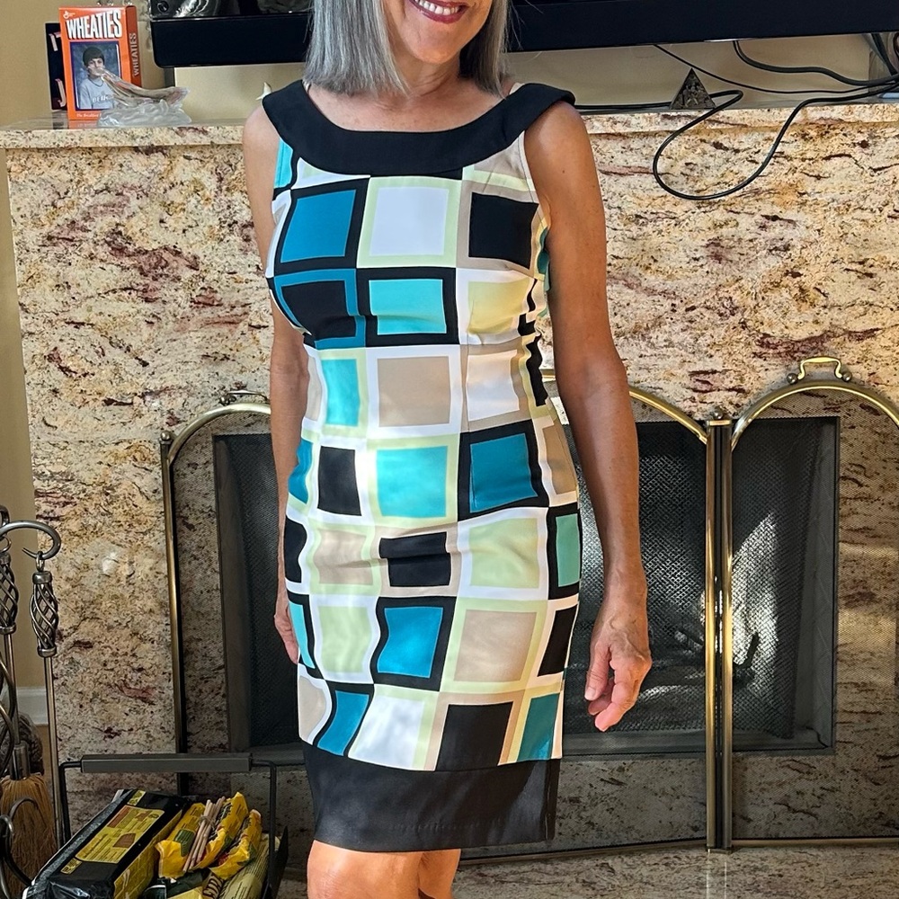 Chic Color Block knee length Dress - Black, Blue, White
